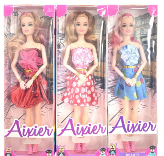 Barbie în Rochiță Elegantă