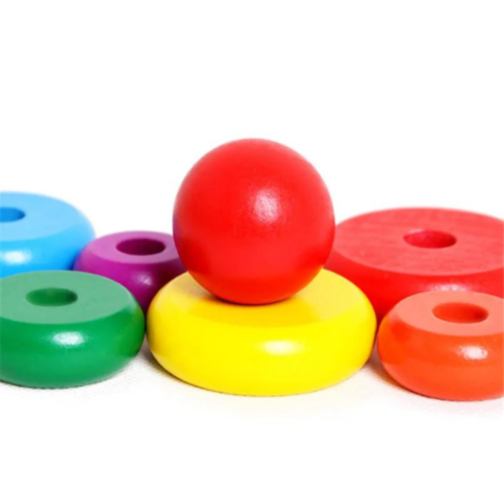 Turn de stivuire curcubeu din lemn - Joc educativ