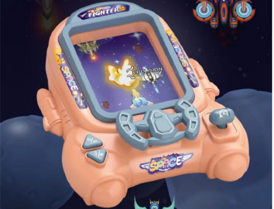 Consolă Portabilă Space Fighter cu Obstacole Spațiale (culoare aleatorie) | image