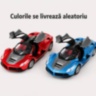 Mașină sport cu inerție și uși care se deschid