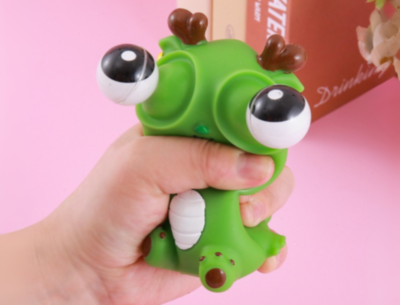 Dragon Antistres Verde cu Ochi Bulbucați | image