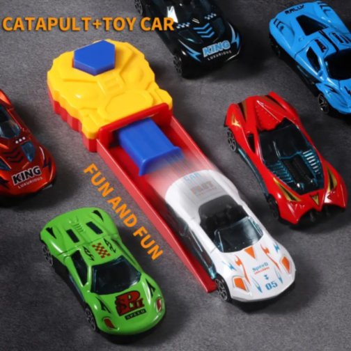 Set Lansator cu 5 Mașinuțe de Curse, Ejectare Rapidă, Joc Interactiv pentru Copii