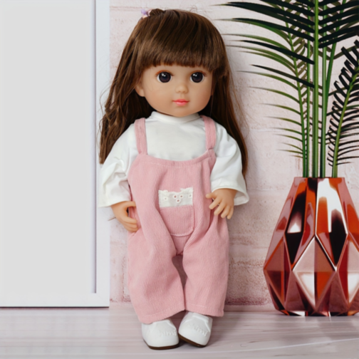 Păpușă Chimi Doll 36 cm cu Salopetă Roz și Păr Lung