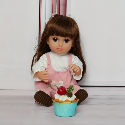 Păpușă Chimi Doll 36 cm cu Salopetă Roz și Păr Lung
