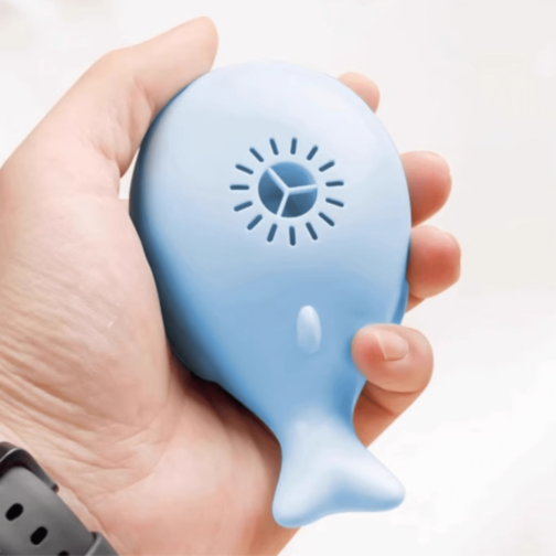 Balena Magică cu Mingiuță Plutitoare pentru Copii (culoare aleatorie)