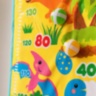 Panou de Măsurare cu Dinozauri și Mingi Velcro