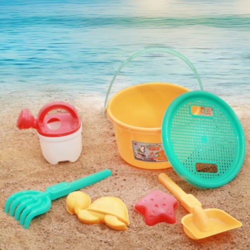 Set de Jucării pentru Nisip cu Găletușă, Ustensile și Forme (culoare aleatorie)