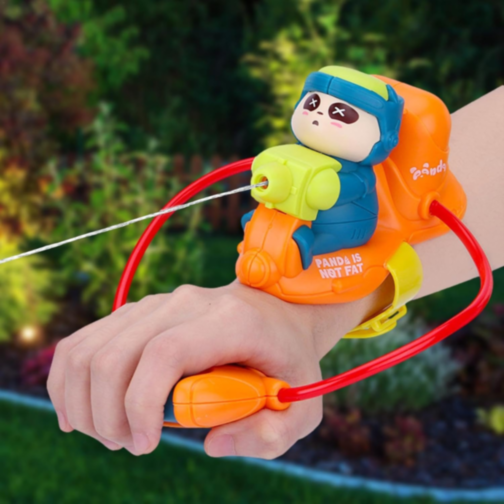 Pistol de Apă pe Încheietură cu Panda pe Scuter (model aleatoriu)