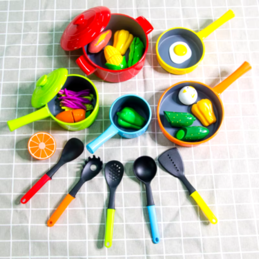 Set de Ustensile și Vase de Bucătărie pentru Copii – Mini Chef