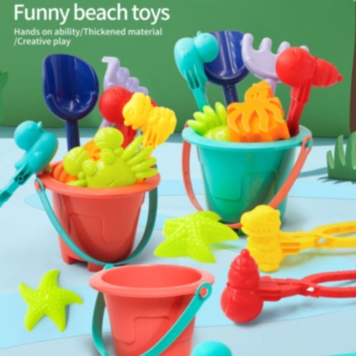 Set Plajă Creativ cu Găletușă, Lopeți și Forme Colorate (culoare aleatorie) | image