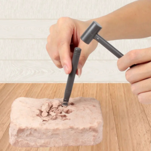 Set Excavare Arheologică – Un Artefact Ascuns