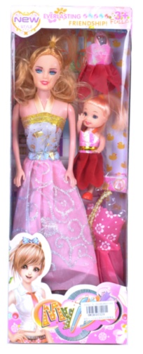 Barbie cu Fiica și 1 Ținută 