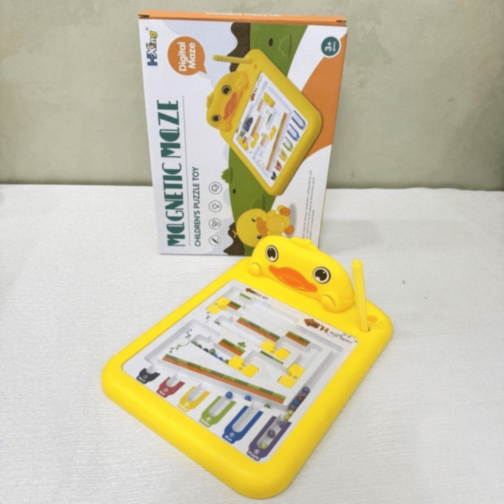 Labirint Magnetic Rață Galbenă cu Bile Colorate