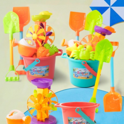 Set Mare de Jucării pentru Plajă cu Găletușă, Rotiță de Apă, Ustensile și Forme Marine (culoare aleatorie)