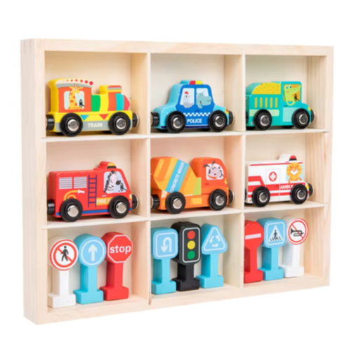 Set Magnetic de Vehicule de Urgență și Semne de Circulație din Lemn