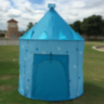 Cort de Joacă Castel Albastru pentru Copii – Aventură și Imaginație Acasă sau în Aer Liber