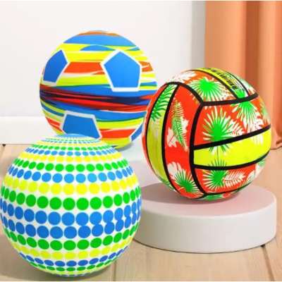 Mingea de Joacă Multicoloră: Distracție și Energie | image