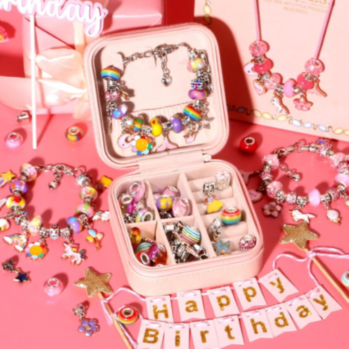 Set Brățări Charm cu Pandantive Colorate - Cadou Creativ pentru Fete