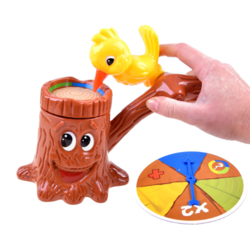 Ciocănitoarea Petrică, joc de hazard și suspans